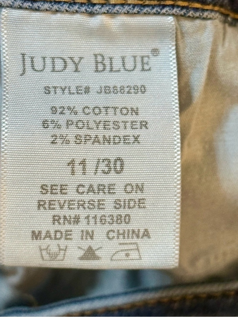 Judy Blue Slim Boot Distressed Mid Rise Stretch Blue Jeans Medium Wash Sz 11/30 - Picture 7 of 11